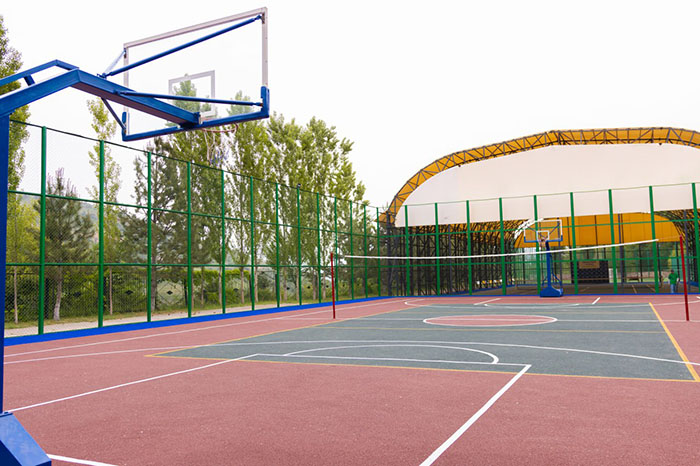 Layner Mountain resort in Chimgan